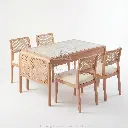 Tofo Dining 4.webp